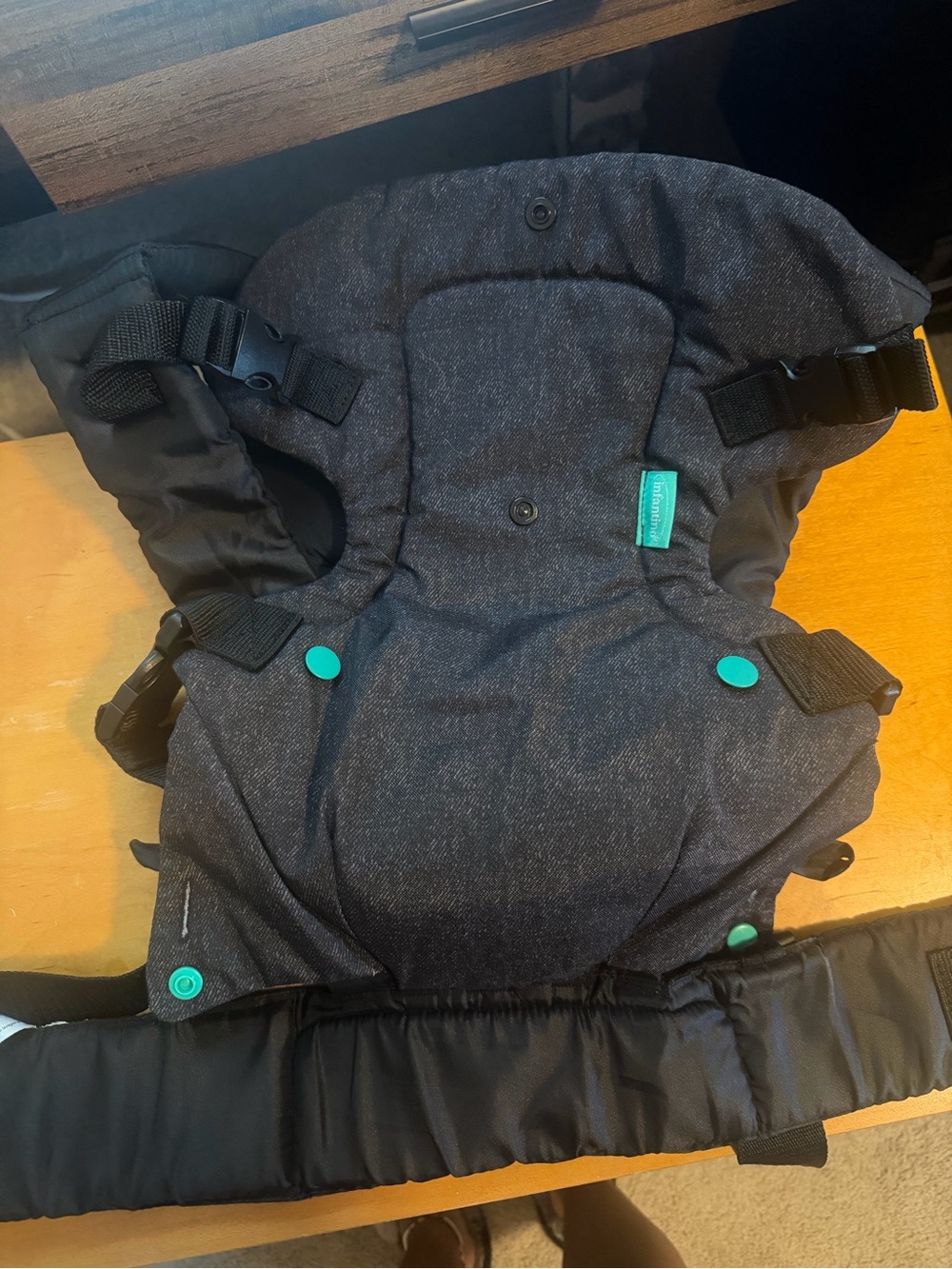 Ingenuity Black Carrier